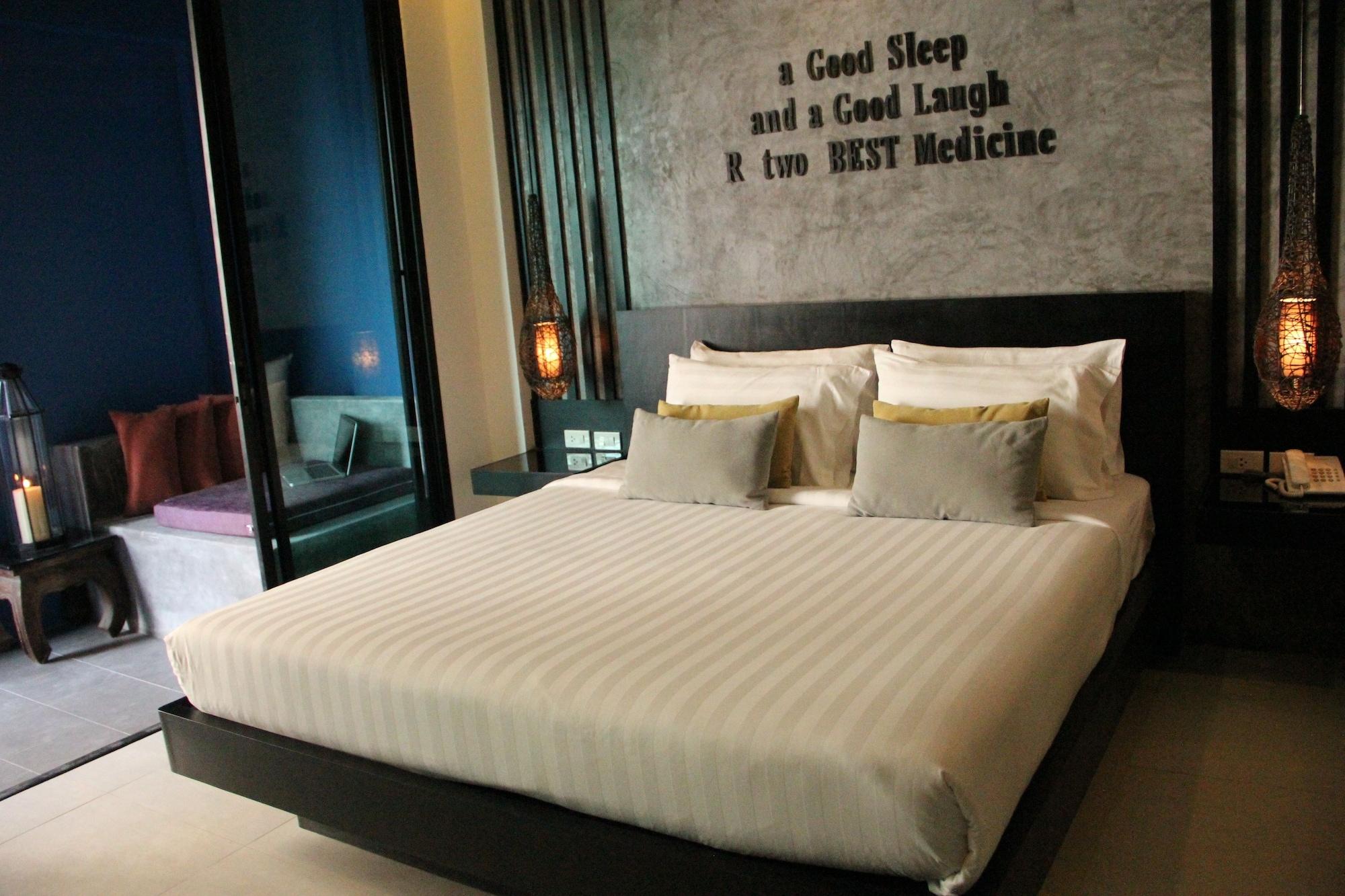 Отель The House Patong Экстерьер фото