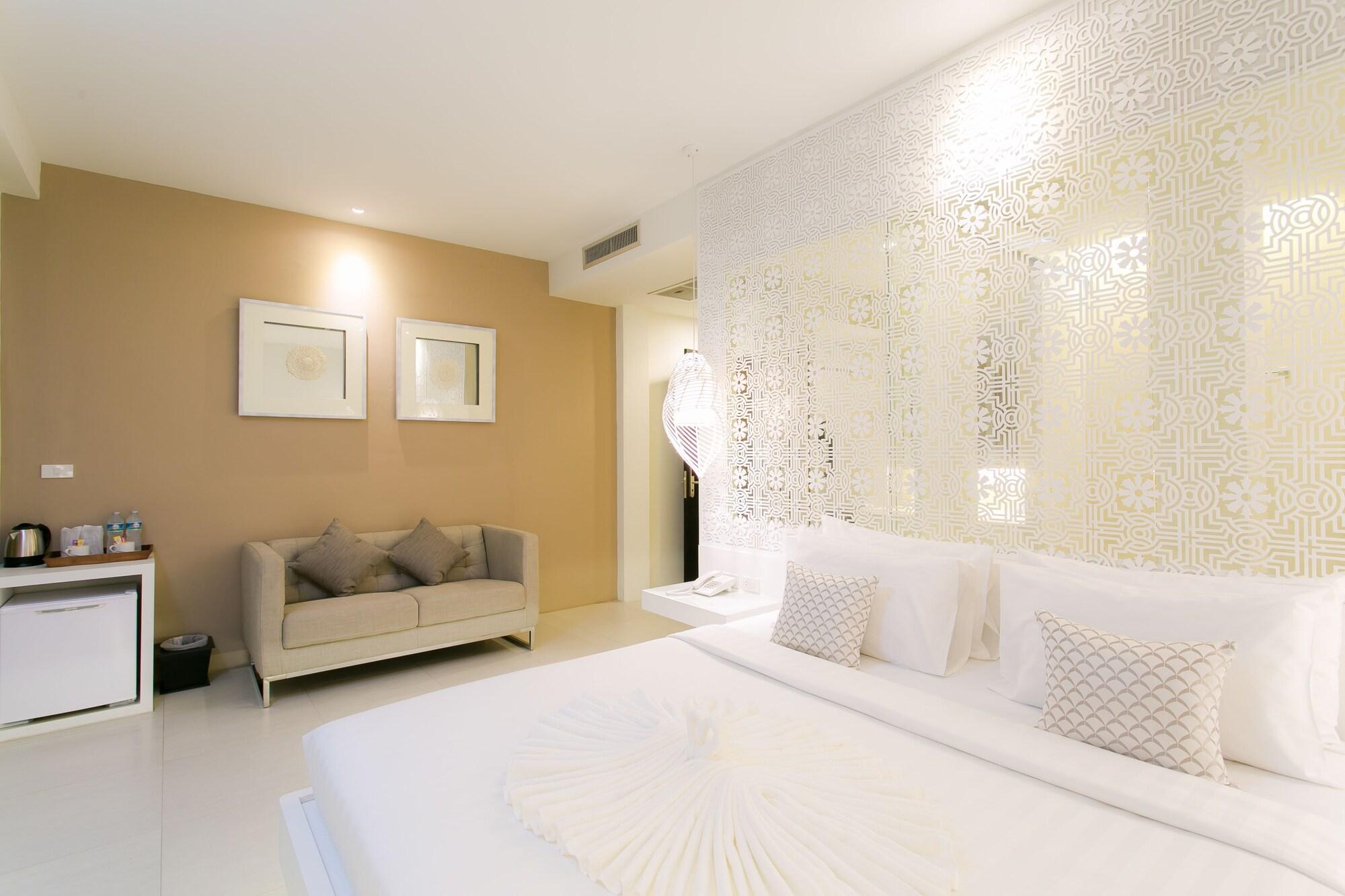 Отель The House Patong Экстерьер фото
