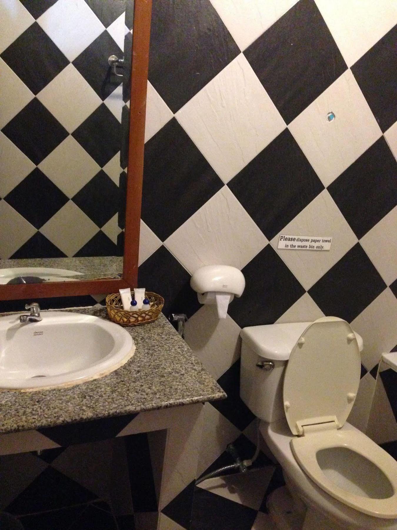 Отель The House Patong Экстерьер фото