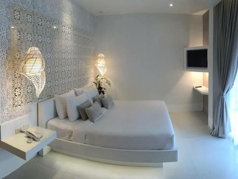 Отель The House Patong Экстерьер фото